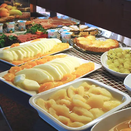 Masa International 3* טורבייחה