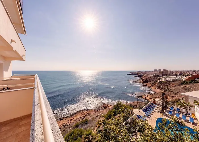 Hotell Masa International 3*